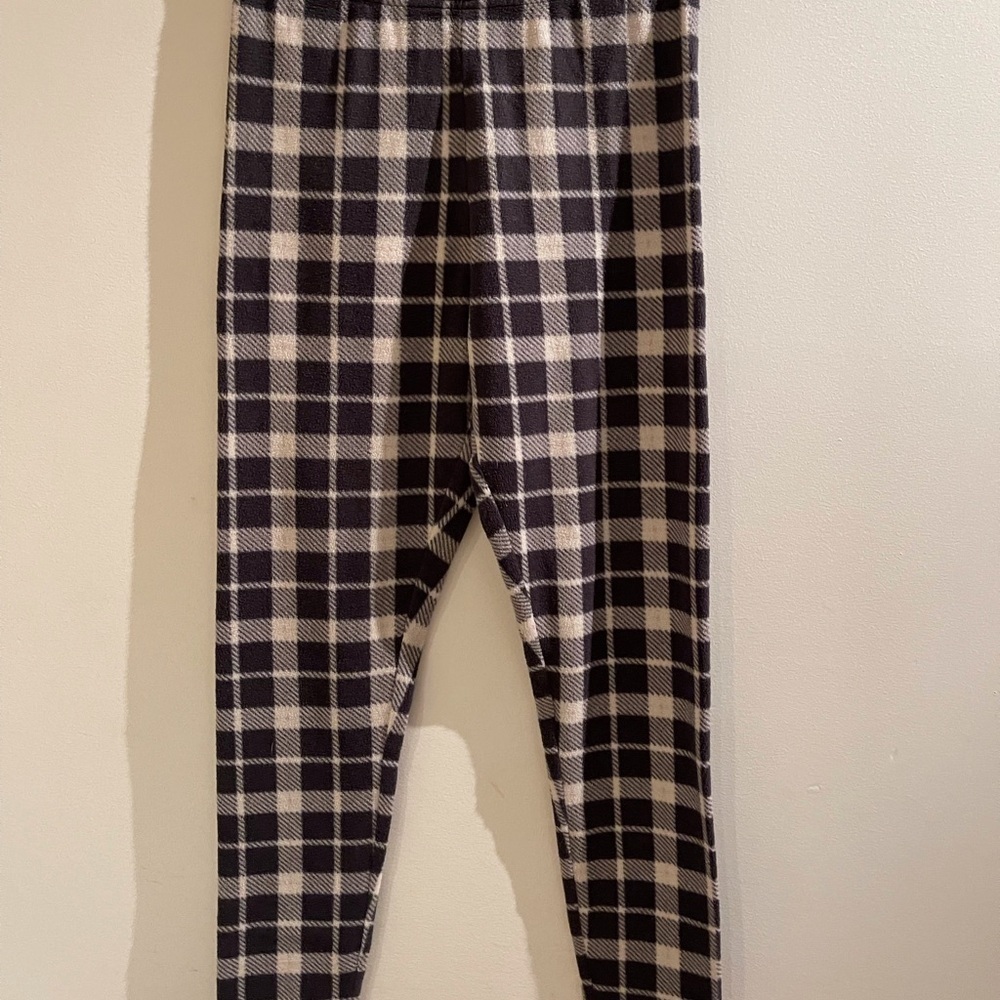 Twik pijamea pants 5/25$